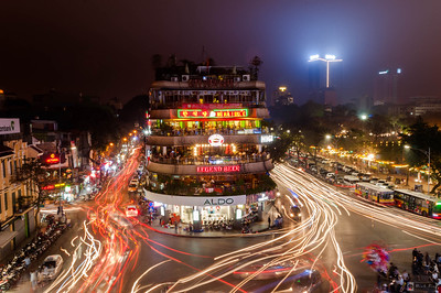 ドンキンギアトゥック広場　Quang truong Dong Kinh Nghia Thuc